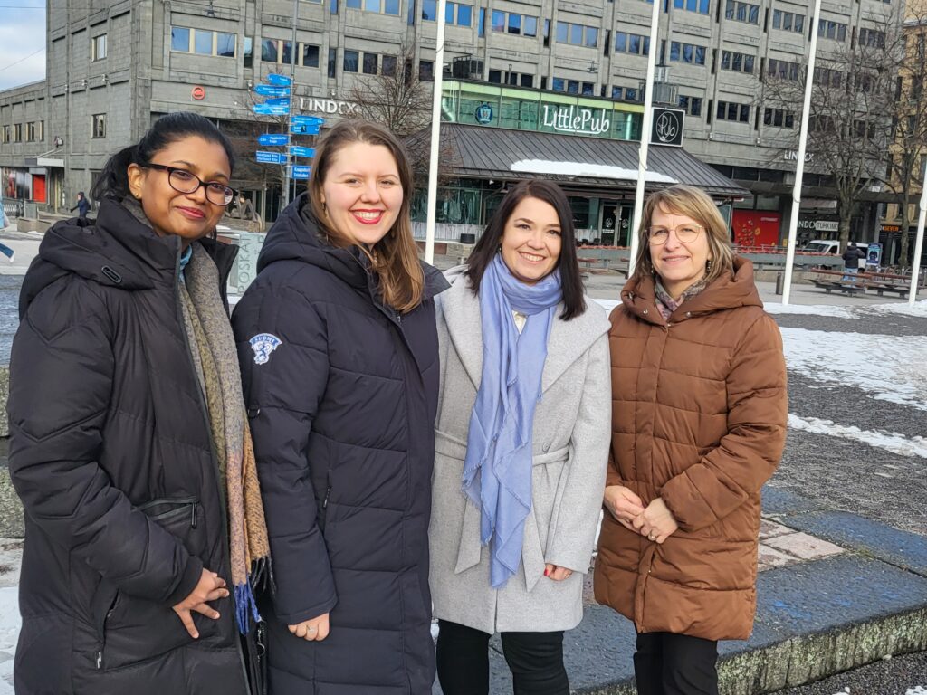 Nethra Wagarachchige, Johanna Reponen, Anna Hakkari, Pia Jünger.